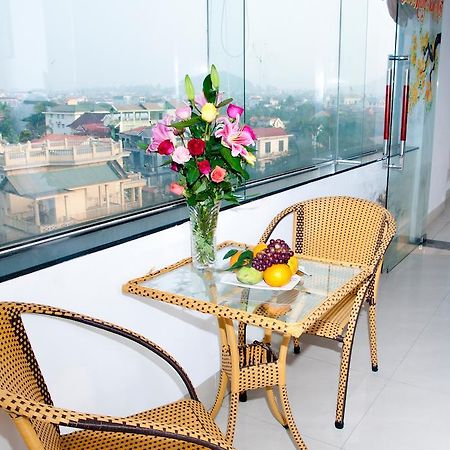 Golden Lotus Hotel Хуе Екстериор снимка