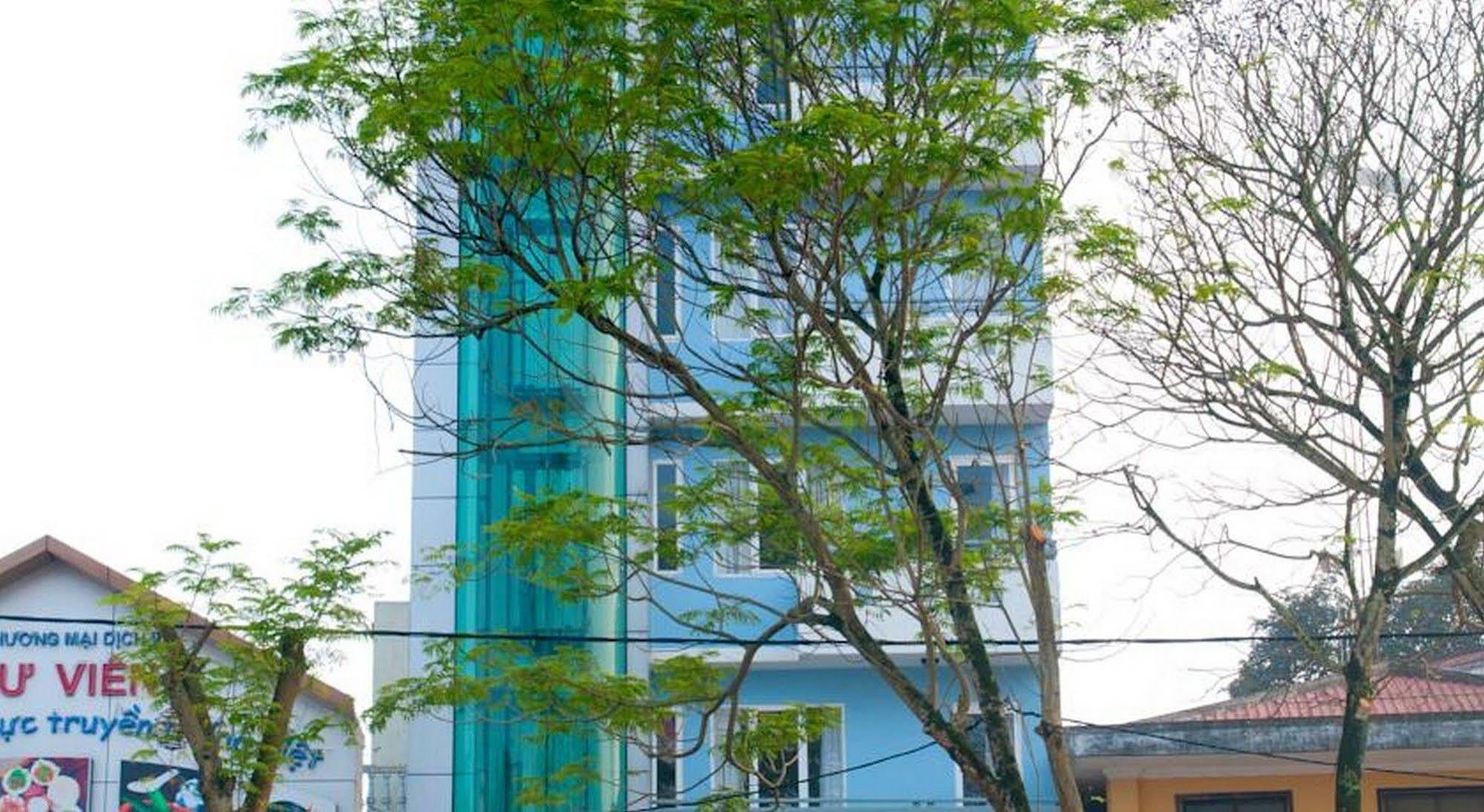 Golden Lotus Hotel Хуе Екстериор снимка