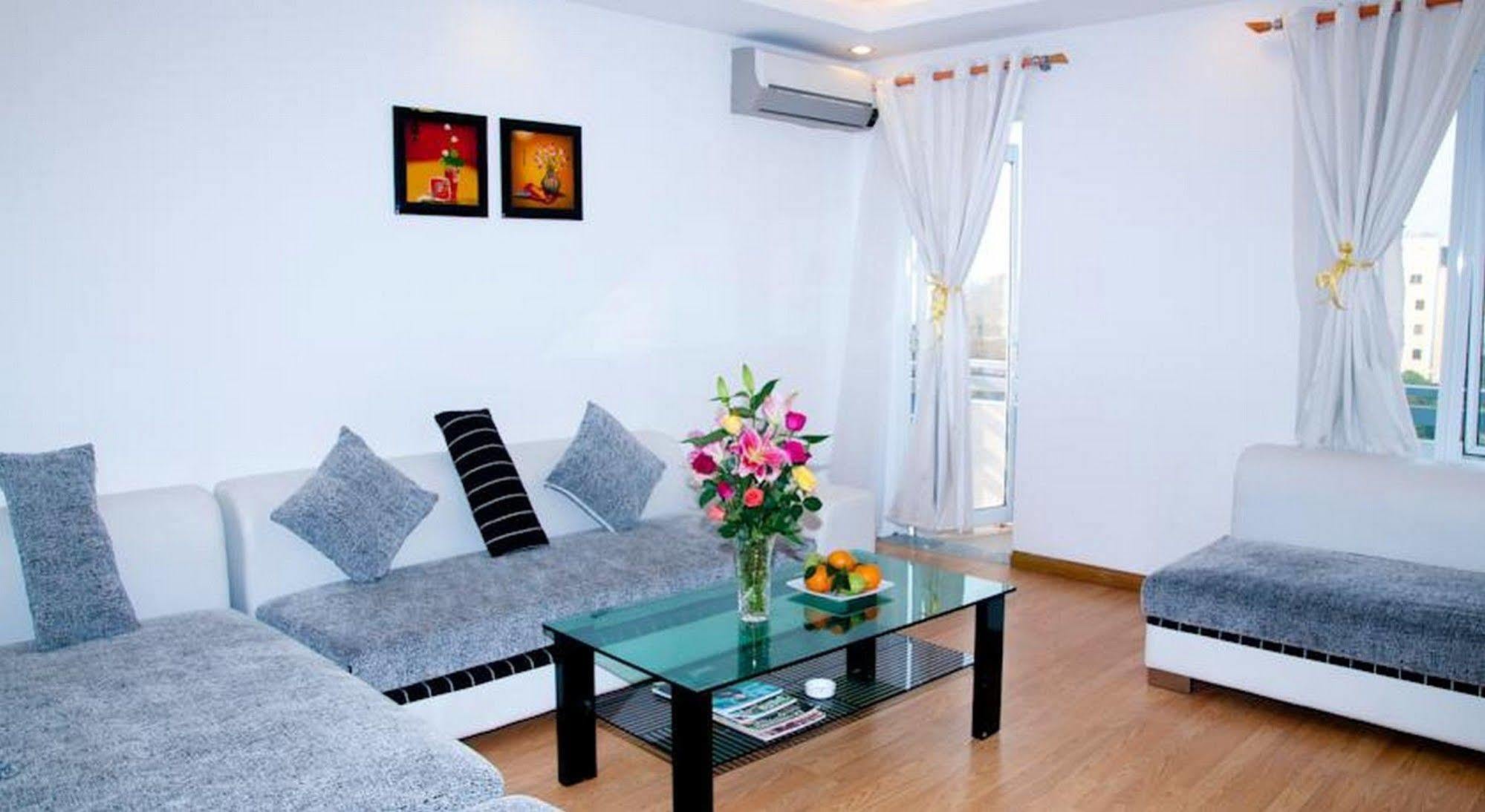Golden Lotus Hotel Хуе Екстериор снимка